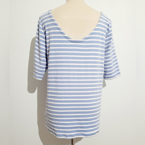 GAP The Modern Tee blue Striped Scoop Back Pima Cotton Blend Woman's Size XL Top - Picture 3 of 9